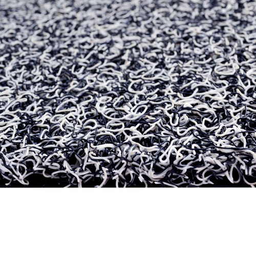 White & Black Cozy Rubber Doormat