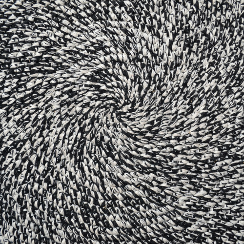 Black Orbit Hand-Woven Indoor/Outdoor Round Rug