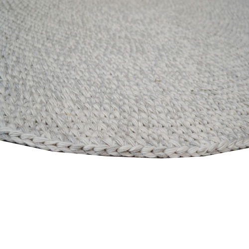 Orbit Hand-Woven Indoor/Outdoor Round Rug