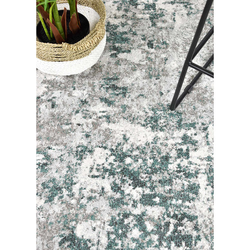 Green Amara Rug