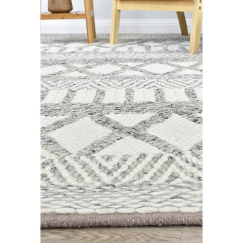 Octavia Hand-Woven Wool Rug