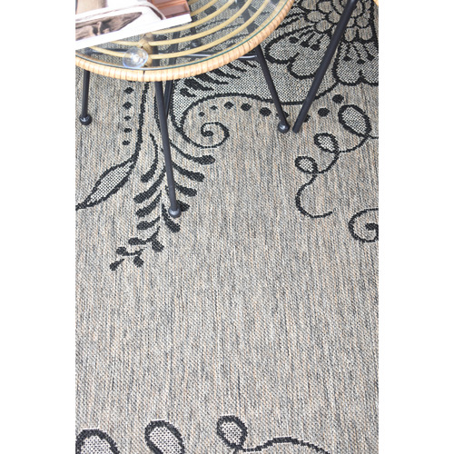 Keavy Indoor/Outdoor Rug
