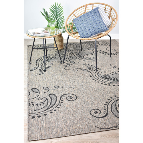 Keavy Indoor/Outdoor Rug