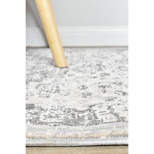 Grey Caiden Runner