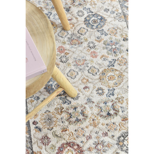 Cream Arsalan Runner