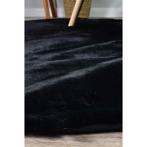 Black Forster Shag Rug