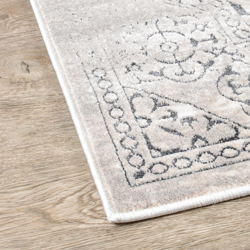 Lochlan Cobble Traditional Rug
