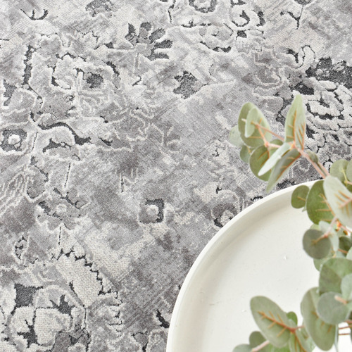 Lochlan Sable Traditional Rug
