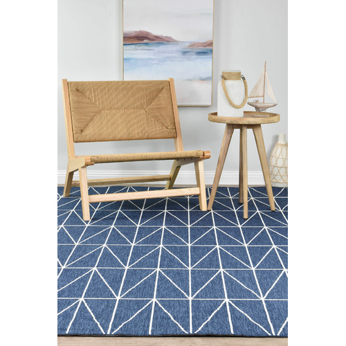 Navy Kristoff Power-Loomed Indoor/Outdoor Rug
