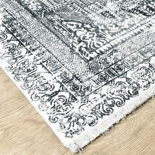 Basalt Leandros Traditional Rug