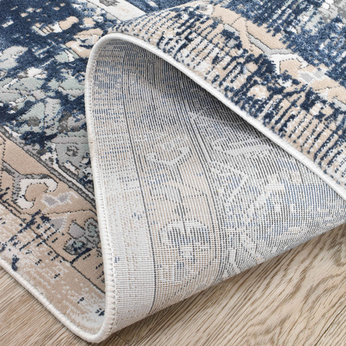 Denim Malenia Traditional Rug