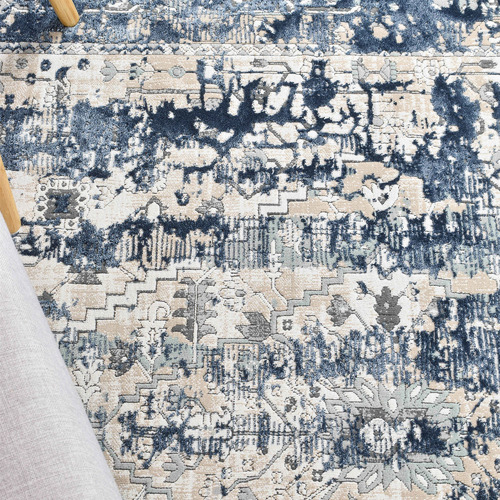 Denim Malenia Traditional Rug