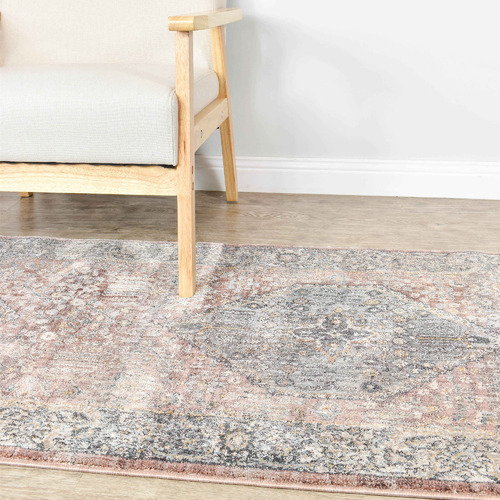 Cadmus Traditional Runner