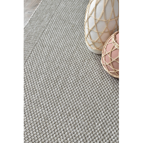 Lula-Power-Loomed-Indoor-Outdoor-Rug