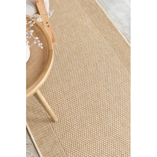 Sand-Kaia-Indoor-Outdoor-Runner