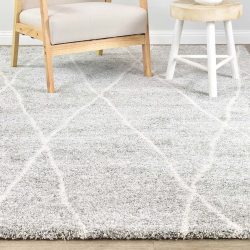 Light Grey White Alpha Rug