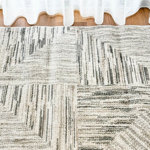 Rocio Power-Loomed Rug