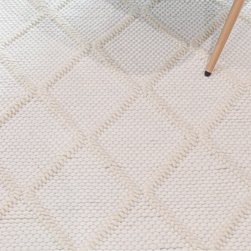Darian Diamond Frost Hand Woven Rug