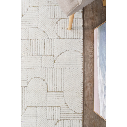 Beige Miles Runner