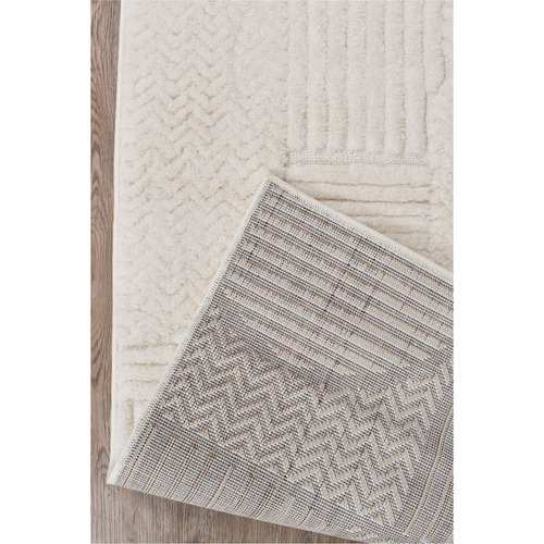 Cream Miles Runner