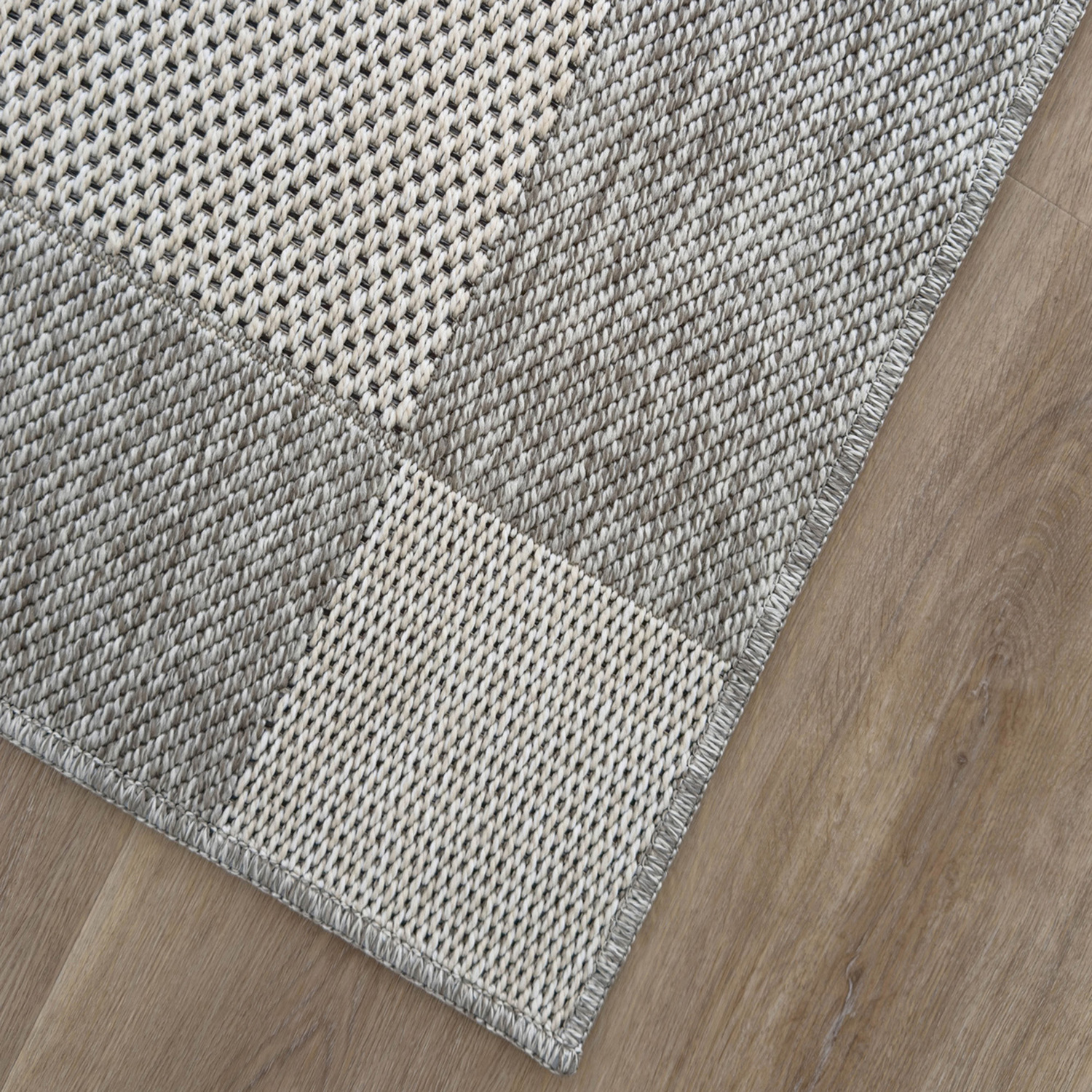 Isadora Outdoor Rug