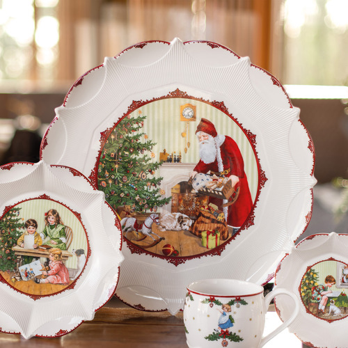 Toy's Fantasy Porcelain Pastry Plate