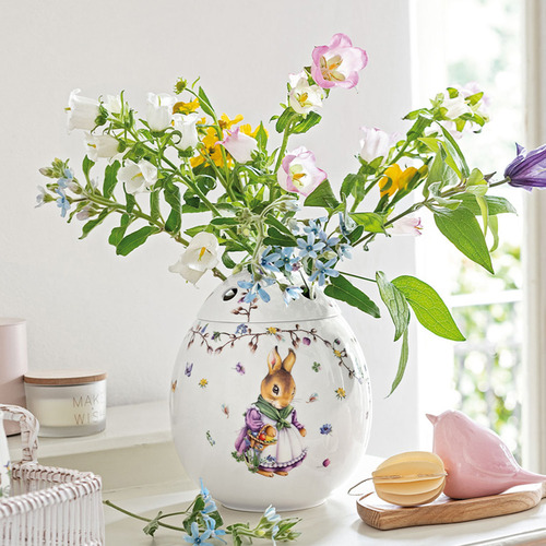 Spring Fantasy Emma & Paul Egg Vase