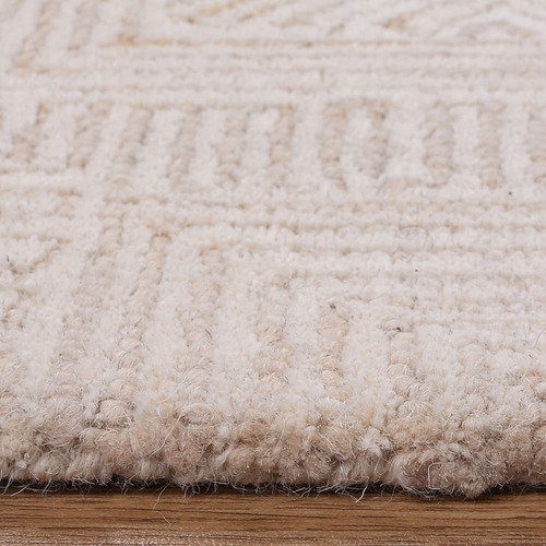 Beige Posy Labyrinth Power-Loomed Rug