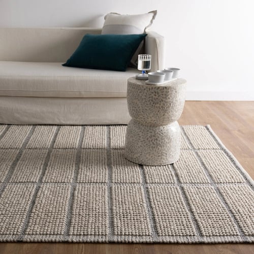 Ivory Ember Hand-Tufted Wool Rug