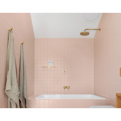 Vivid-230mm-Round-Shower-Head