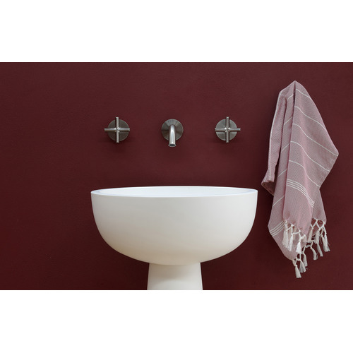 Vivid-Slimline-Plus-180mm-Bath-Basin-Spout