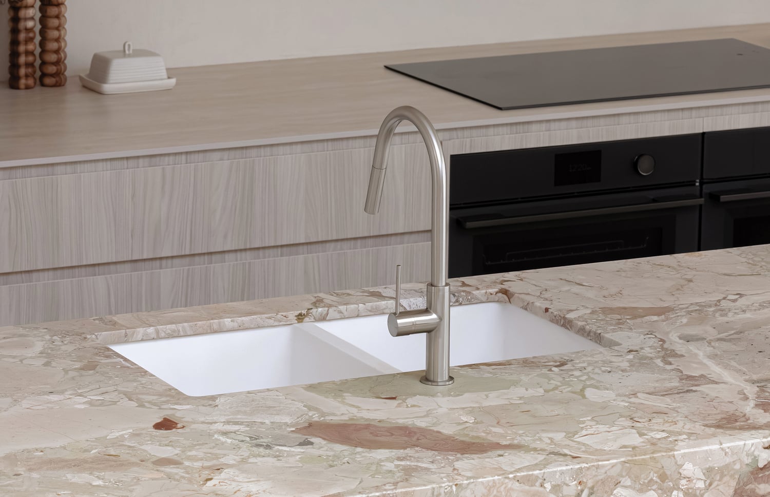 Vivid Slimline Pull-Out Sink Mixer