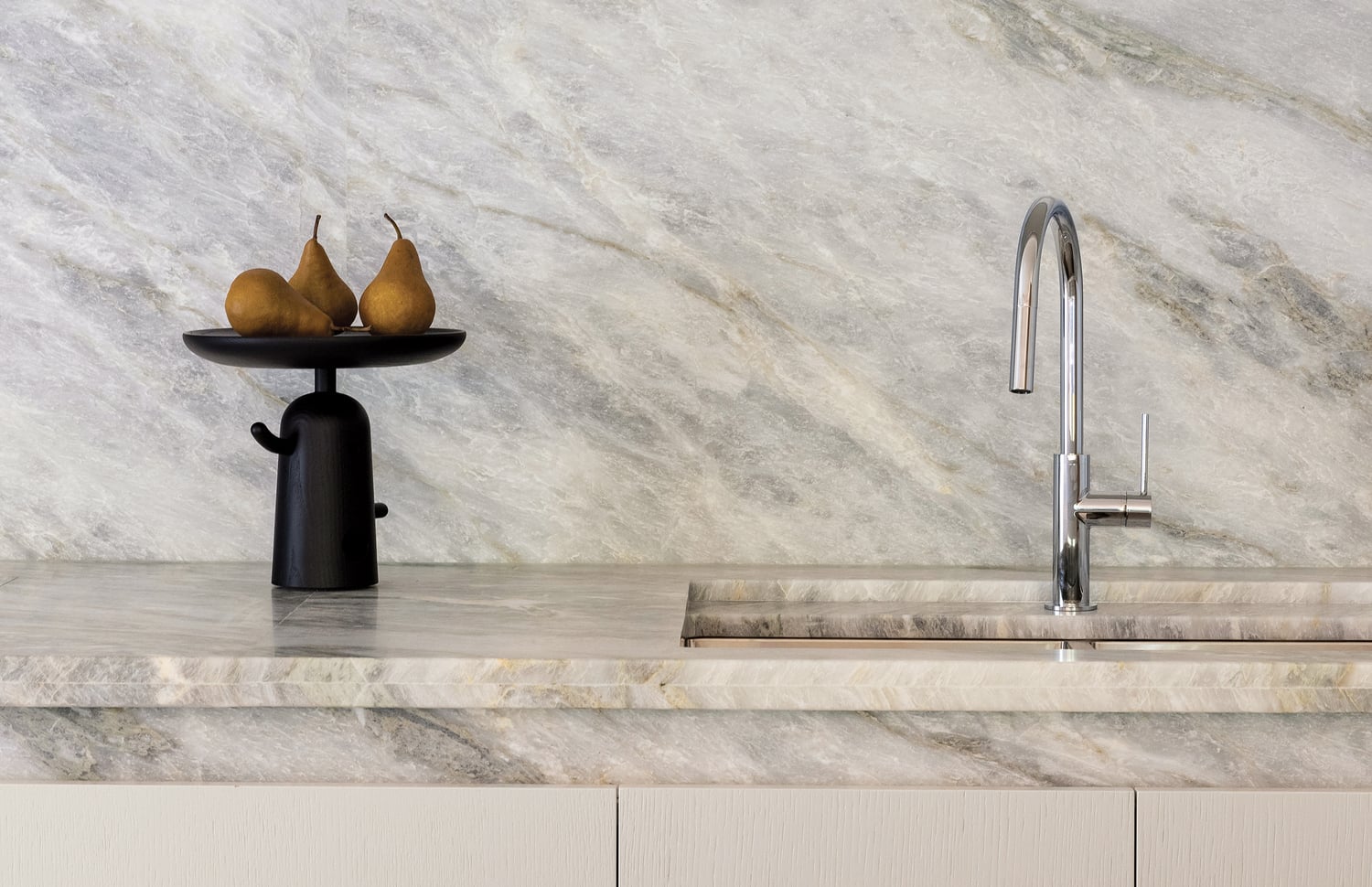 Vivid Slimline Pull-Out Sink Mixer