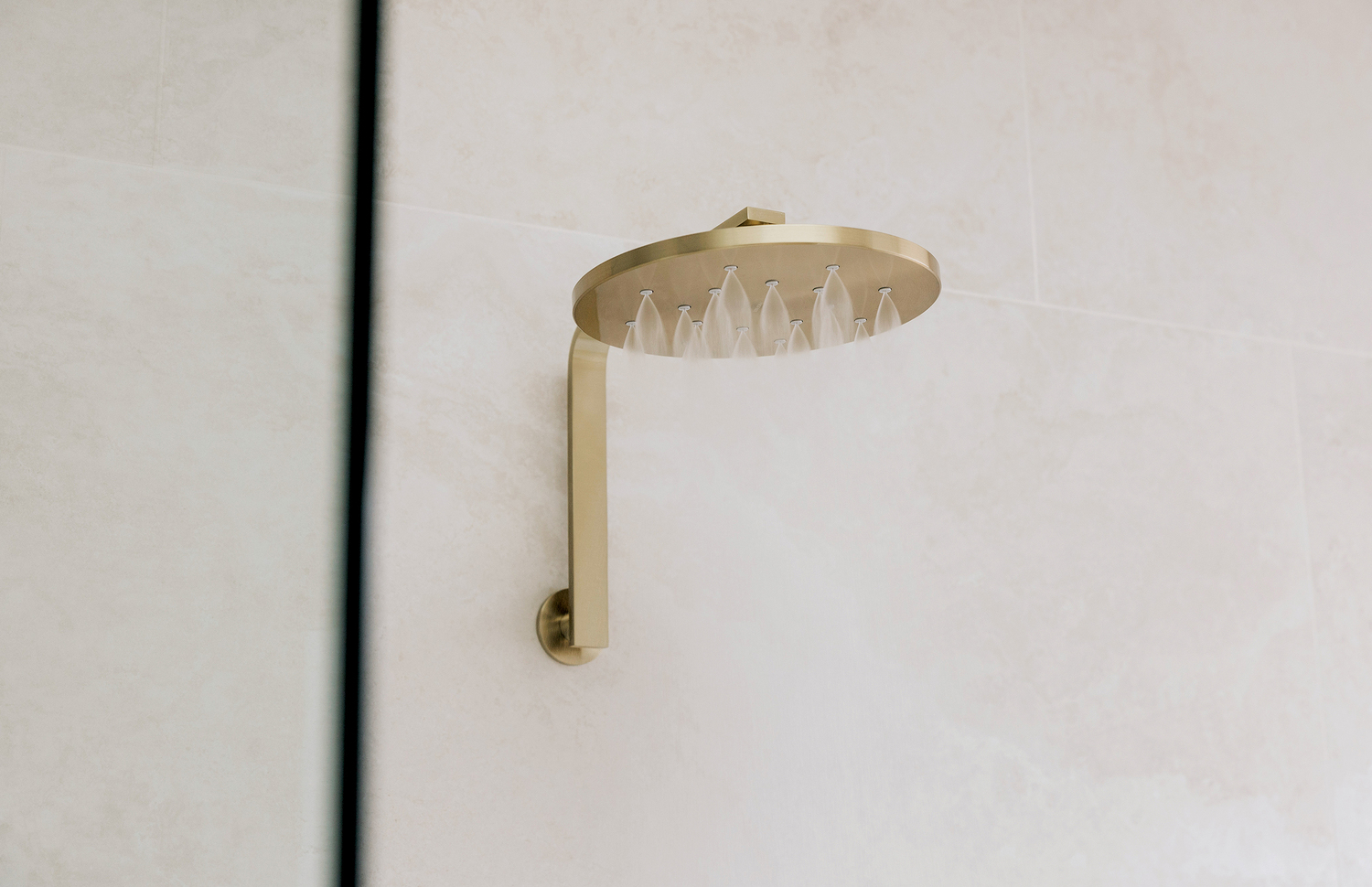 Vivid Slimline 310mm Round Shower Arm