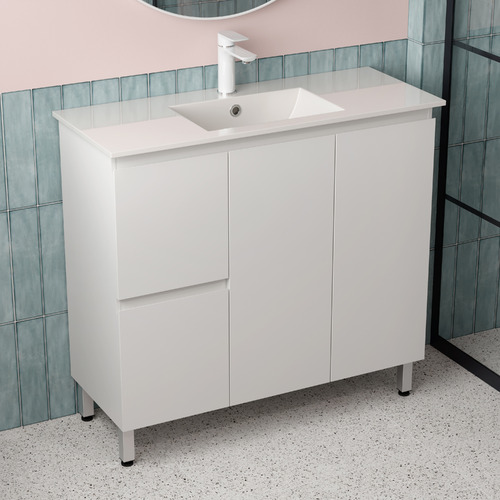 Nueva Bathware Tori Retro Bathroom Vanity Package Temple & ster