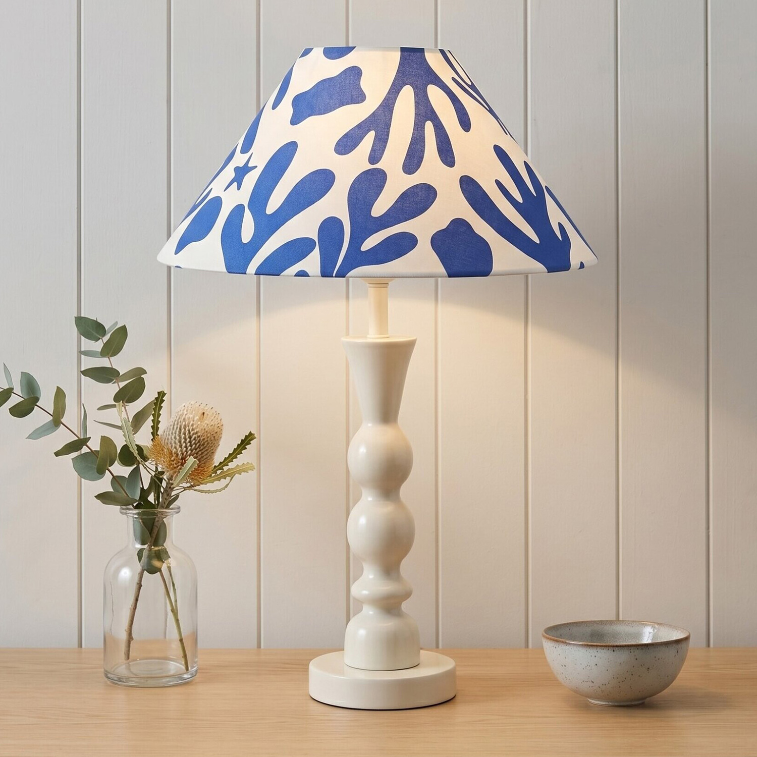 Uriel Table Lamp