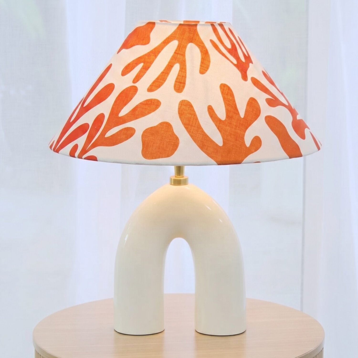 Uriel Curved Table Lamp