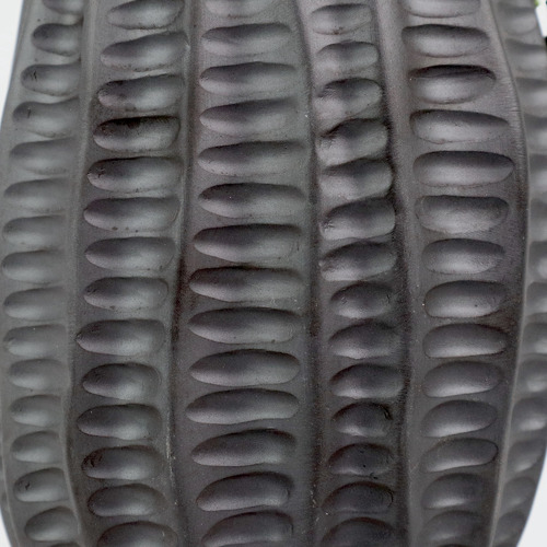 29.7cm Black Rippled Pod Oceania Vase