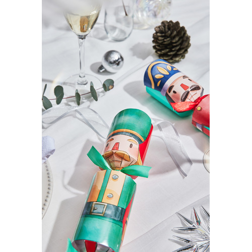 Nutcrackers Novelty Christmas Cracker Set