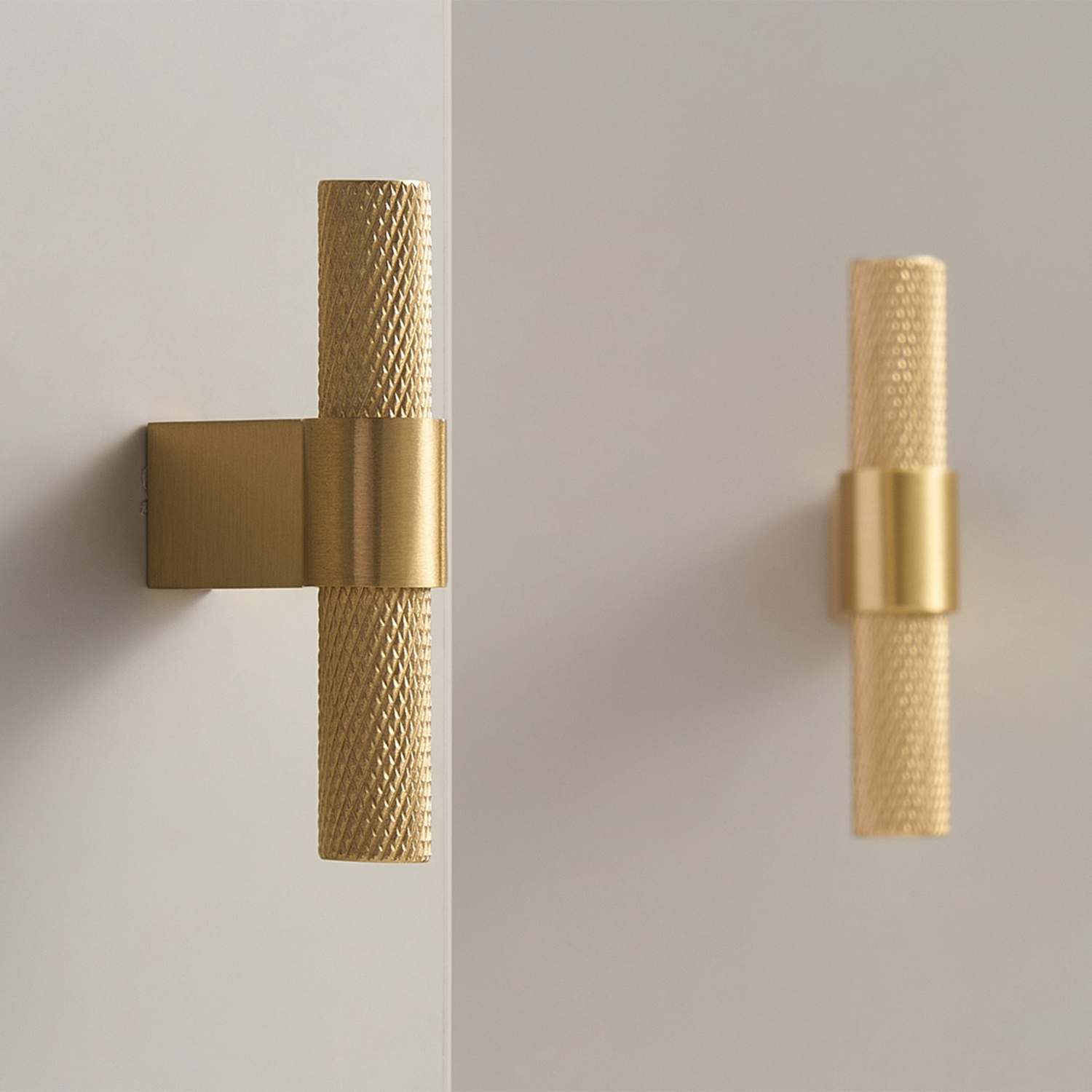 Scarborough Brass T-Bar Knob