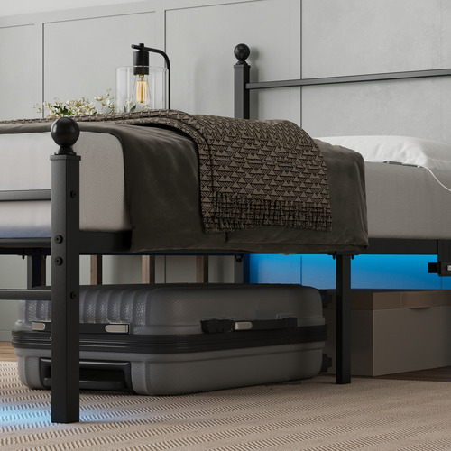 Braulio Bed with LED and Charging Station