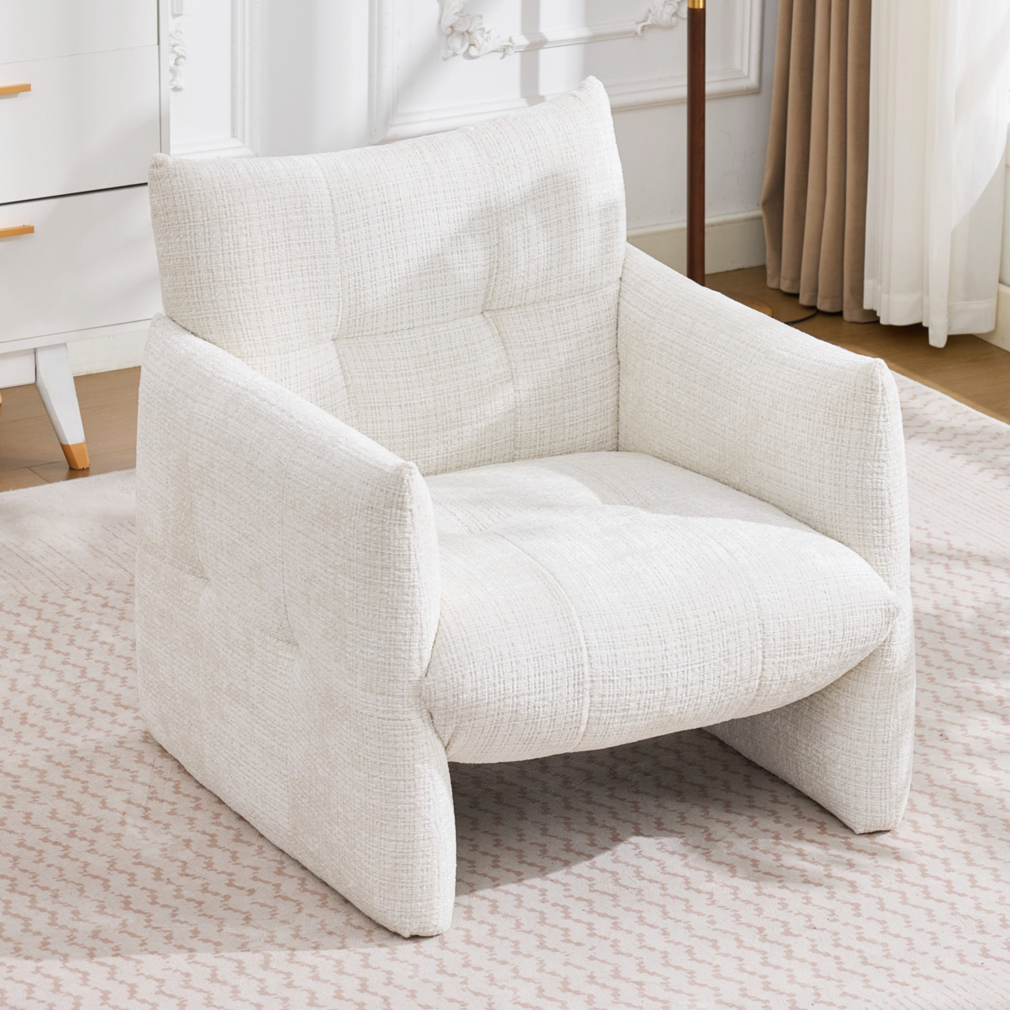 Hattie Upholstered Accent Chair