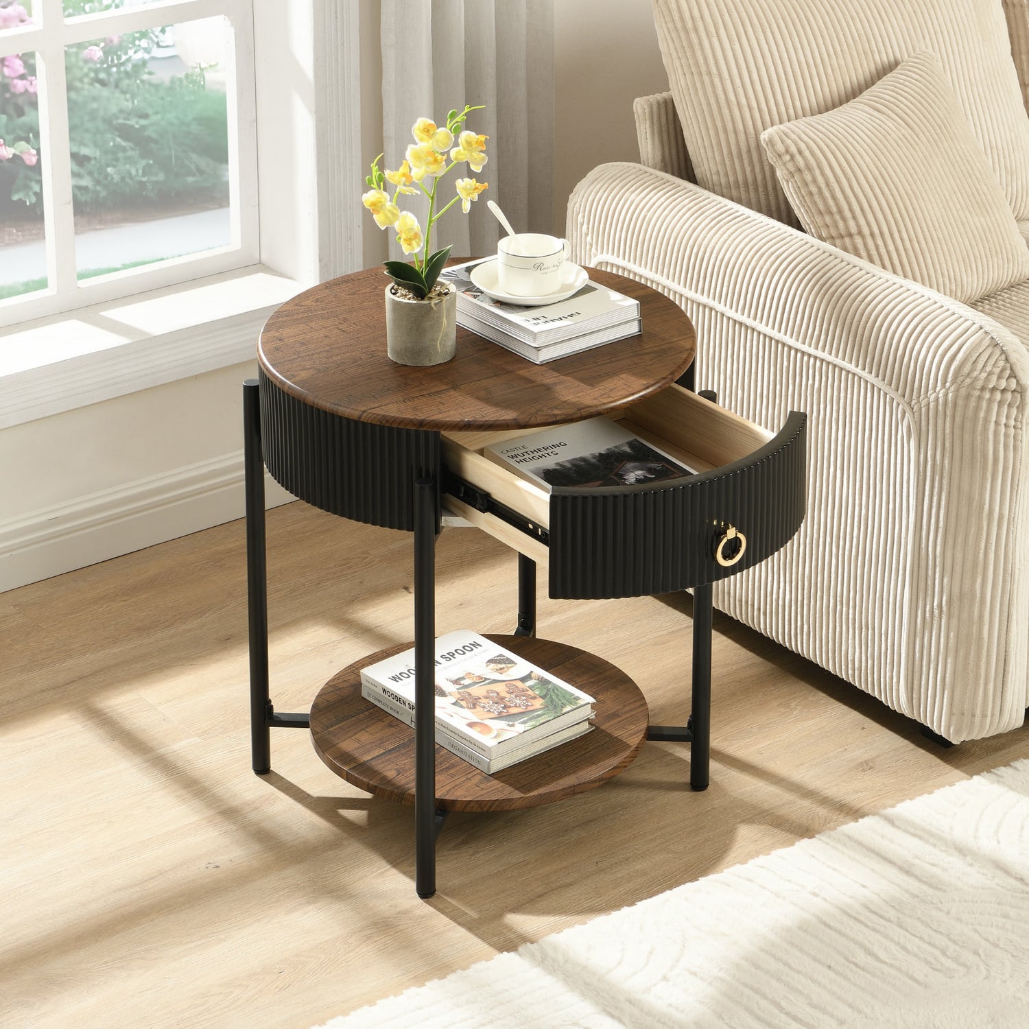Gaia Side Table