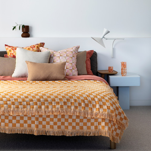 Checkered Linen Blanket Temple & ster