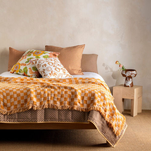 Checkered Linen Blanket Temple & ster