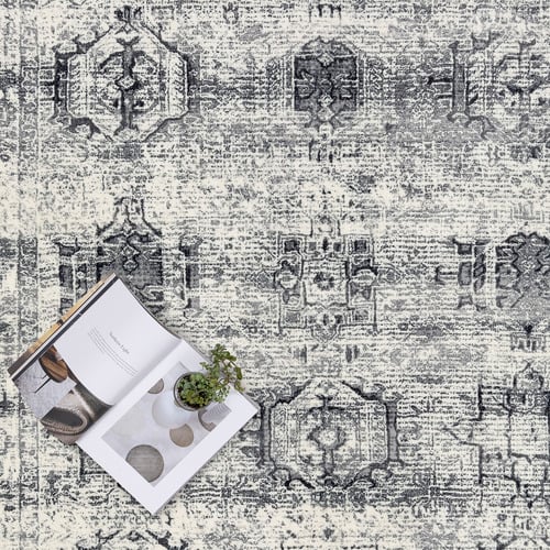 Heirlooms Khana Traditional Rug