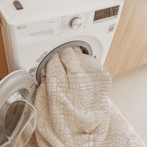 Lira-Bryston-Machine-Washable-Rug