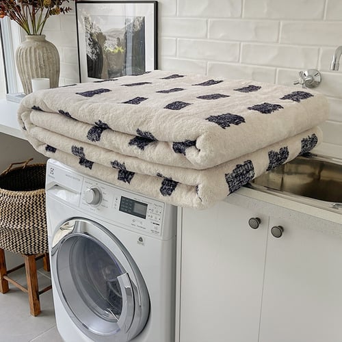 Veda-Alure-Machine-Washable-Rug