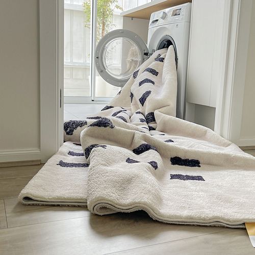 Veda-Alure-Machine-Washable-Rug