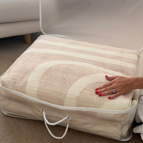 Zephyr-Alure-Machine-Washable-Rug
